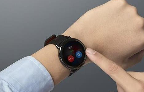 „Amazfit Pace 2“ ateis gruodžio 12 d. Su plaukimo režimu!