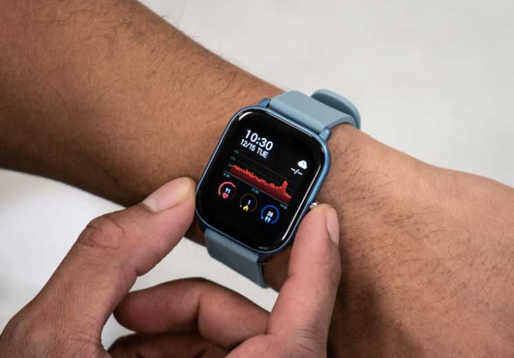 „Sinji Smartwatch“ - sportiškas, lengvas ir madingas